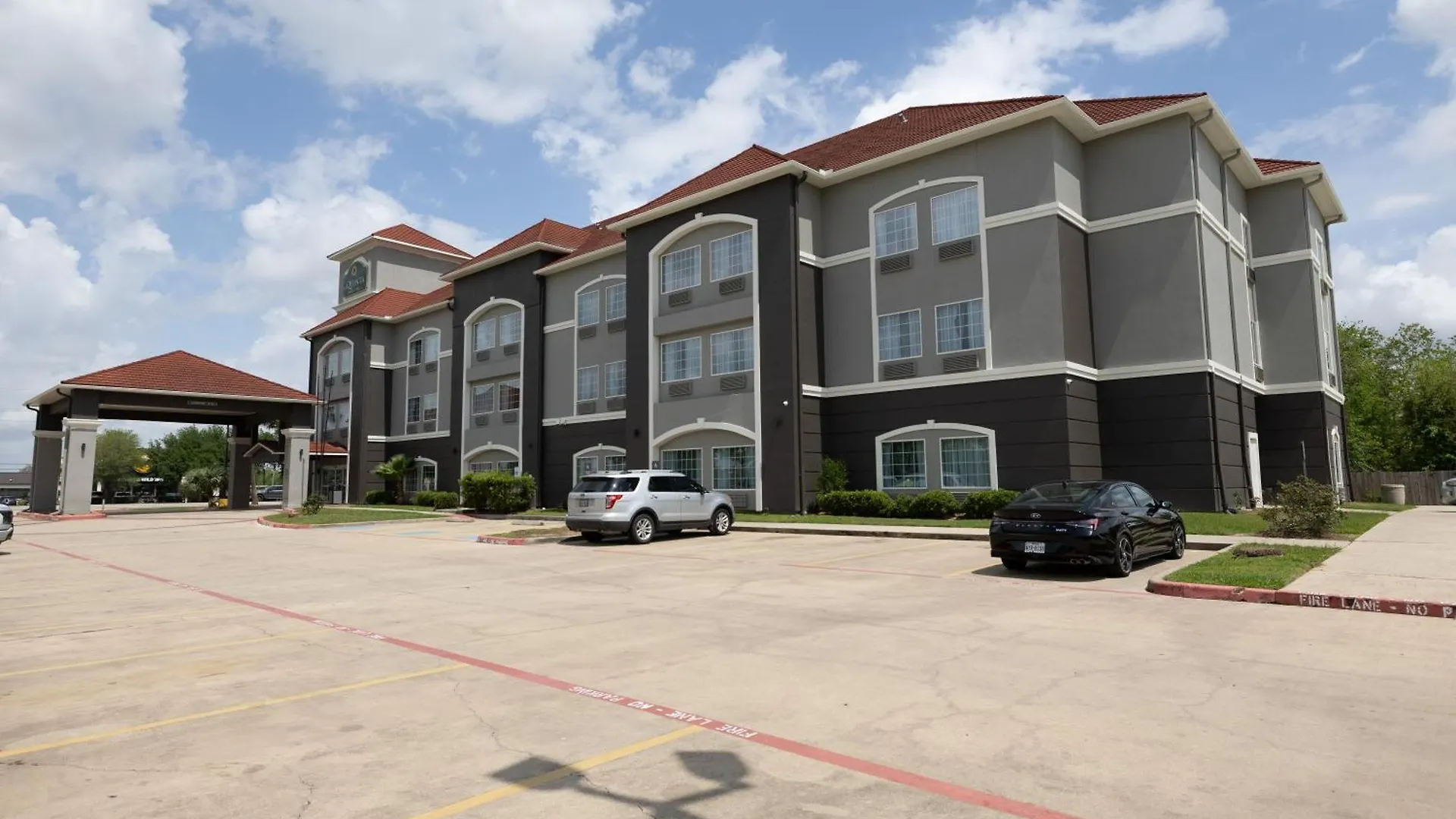 9 Top-Rated Budget Hotels in North Texas Gulf Coast